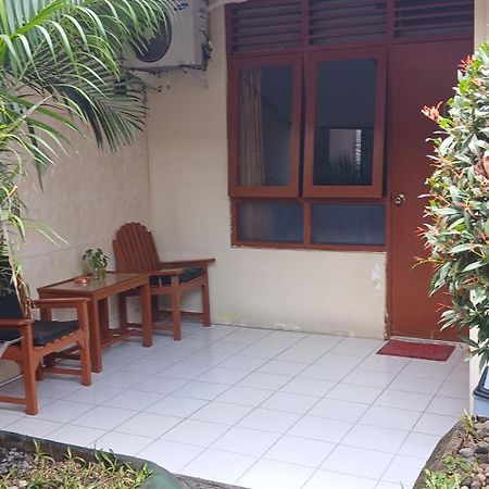 Hotel Supra Jaya Yogyakarta Exterior photo
